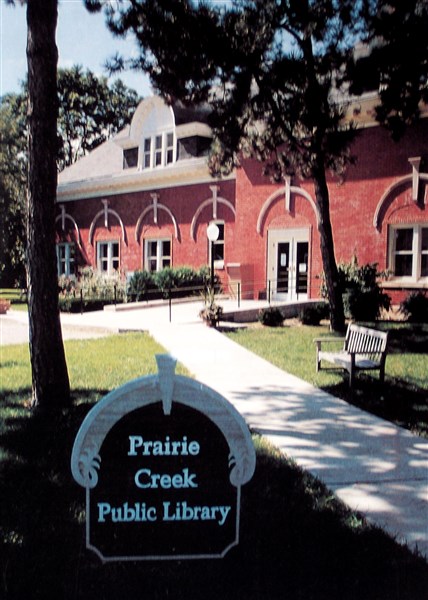 Oughton Carriage House/Prairie Creek Library in Dwight, IL